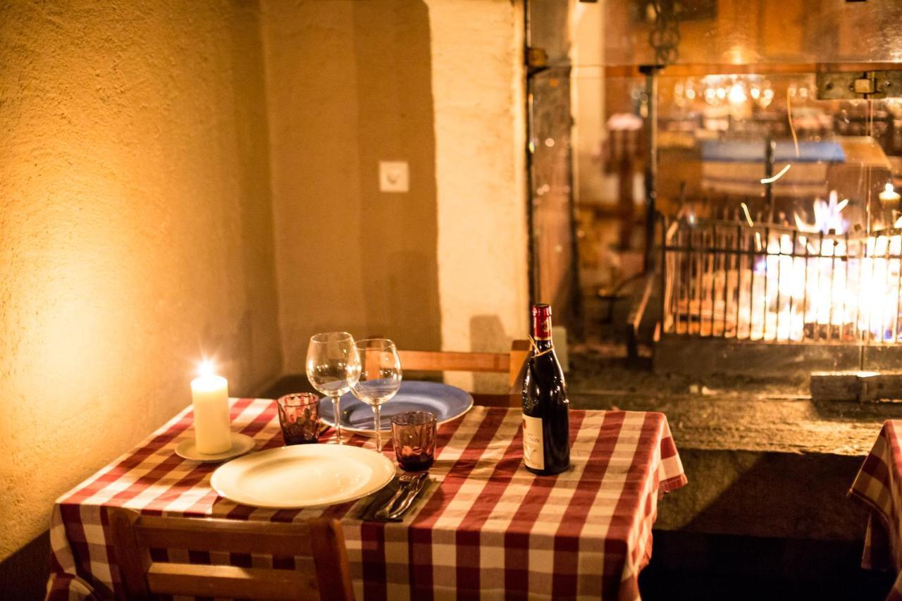 Langley Hotel La Vieille Ferme 라살르레알프 외부 사진