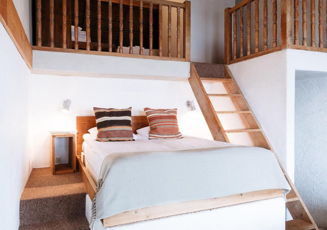Langley Hotel La Vieille Ferme 라살르레알프 외부 사진