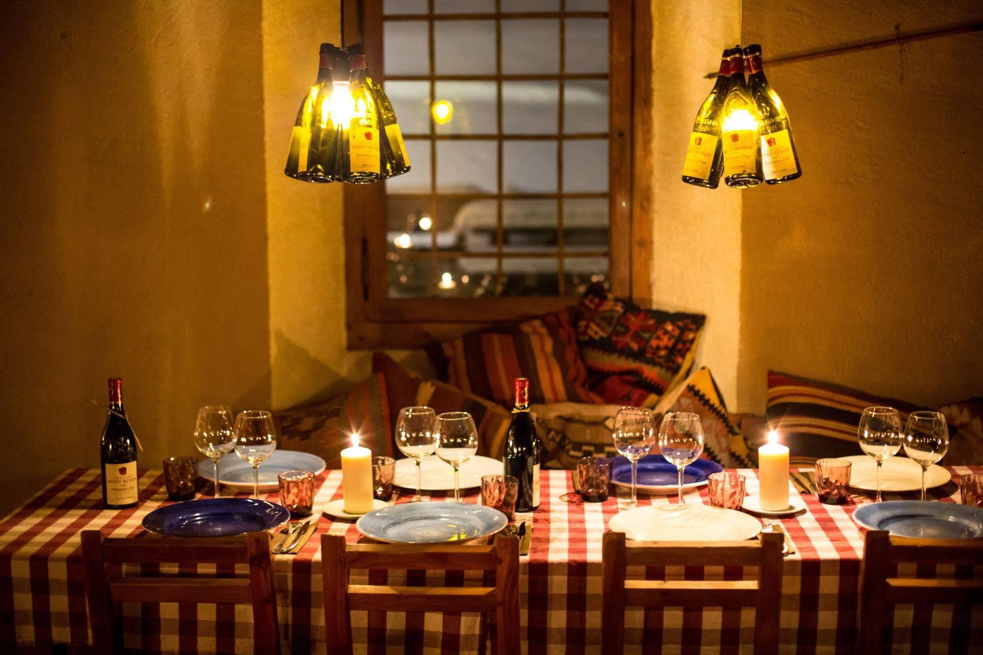 Langley Hotel La Vieille Ferme 라살르레알프 외부 사진